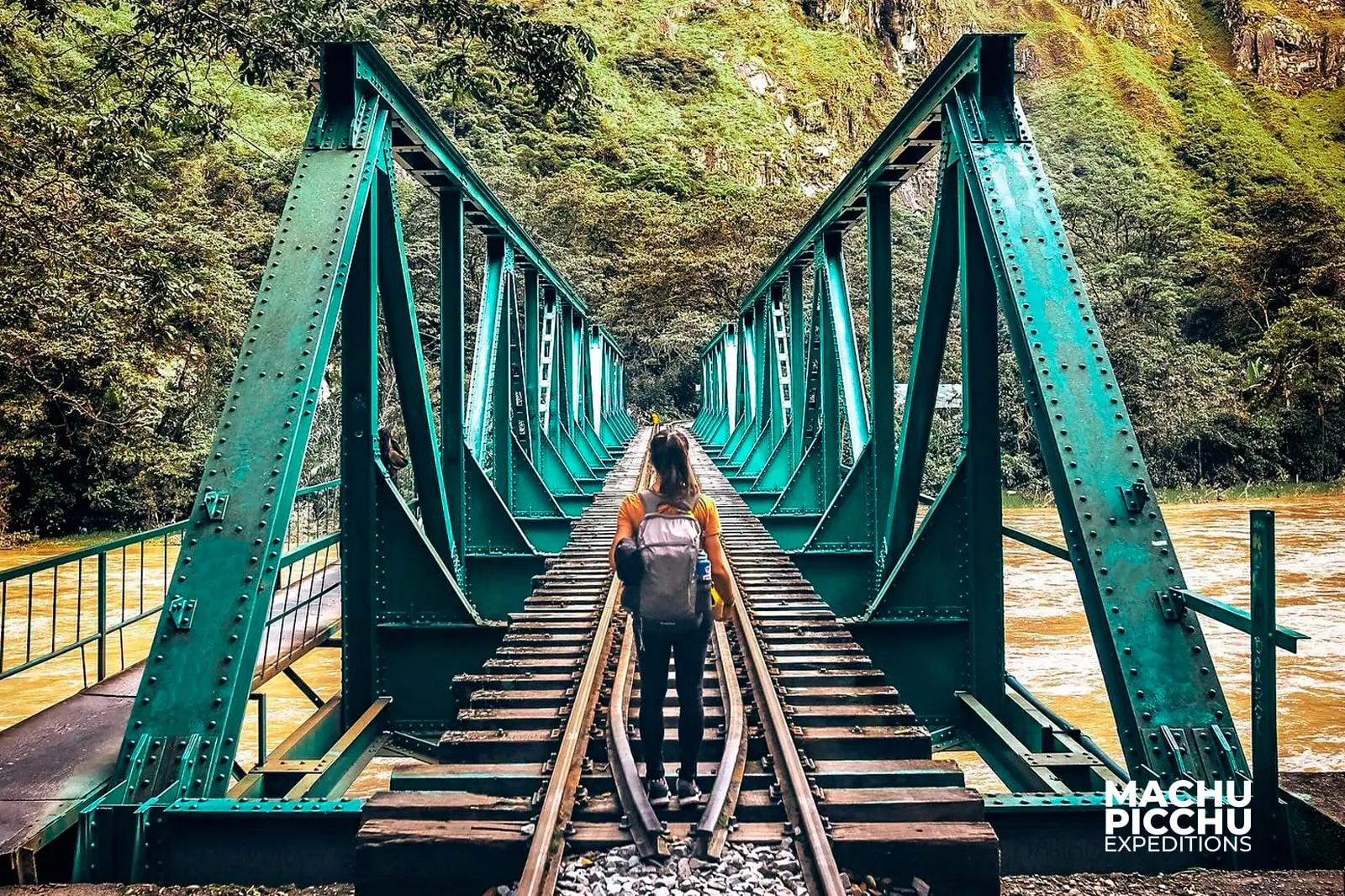 Machu Picchu 2 Days / 1 Night (By Bus)